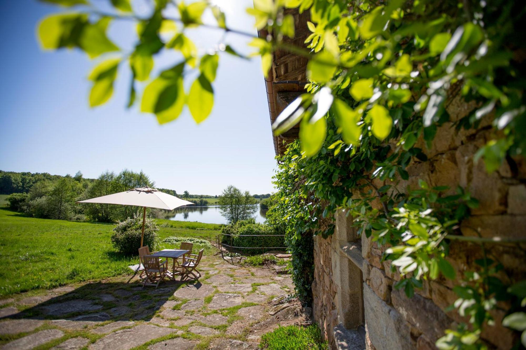 Hotel Domaine Des Etangs, Auberge Resorts Collection Massignac エクステリア 写真